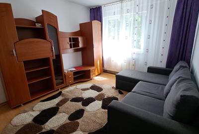 Apartament cu 2 camere semidecomandat, mobilat în Mănăștur