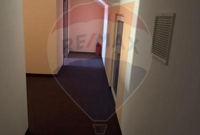 Pensiune cu 23 camere de vanzare in Mamaia Sat - 10