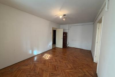 Bulevardul Timisoara Caranda Gheorghe 8 Bulevardul Timisoara Caranda Gheorghe 8 - 7