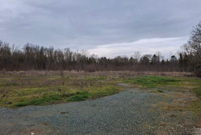 Teren Construcții intravilan de 1750 mp, în Central - 3