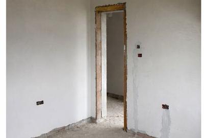 Casă cu 4 camere în Moșnița Nouă - 8