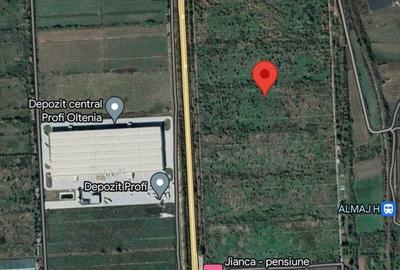 Teren de 550000 mp, în Calea București - 5