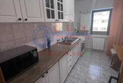 Apartament cu 4 camere decomandat în Piața Nouă - 5