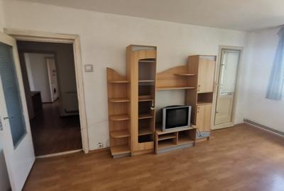 Apartament cu 3 camere decomandat, mobilat în Lipovei - 1