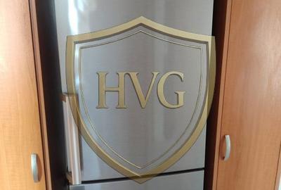 Apartament cu 2 camere decomandat în Arcul de Triumf