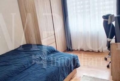 Apartament cu 3 camere decomandat în Nufărul - 5