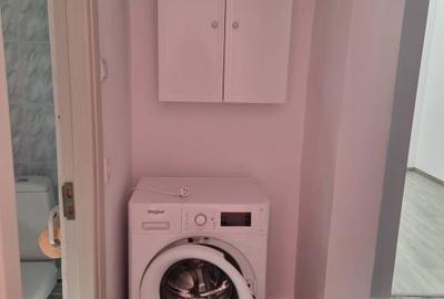 Apartament cu 3 camere semidecomandat în Central - 3