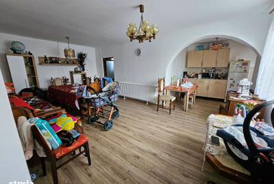 Casă cu 4 camere în Mândruloc - 7