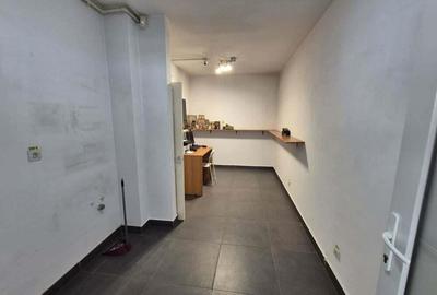 Spatiu comercial 109,54 + 2 locuri de parcare - Varteju - 12