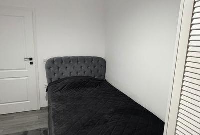 Apartament cu 3 camere decomandat în Central - 1