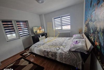 Apartament cu 3 camere decomandat în Central - 8