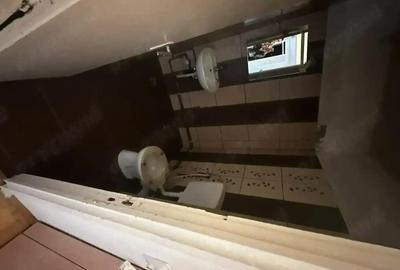 Apartament cu 4 camere decomandat în Central - 1