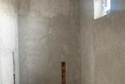 Casă individuală cu 6 camere cu Canalizare în Nord-Vest - 14