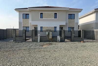 Casă cu 4 camere cu Teren 310 Mp în Moșnița Nouă - 3