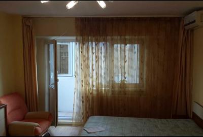 Garsonieră decomandată în Sebastian - 9