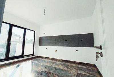 Vindem vila in Navodari zona centrala - 5