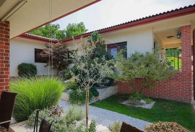 Casă cu 5 camere cu Piscina în Dealuri Oradea - 1