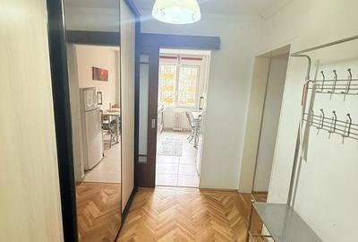 Apartament cu 2 camere decomandat în 1 Decembrie 1918