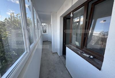 Apartament cu 4 camere semidecomandat în Tătărași - 15