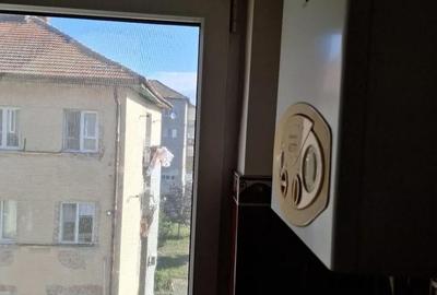 Garsonieră decomandată în Central - 1