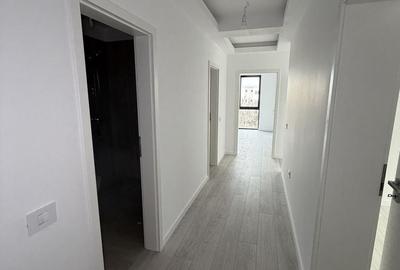 Apartament cu 3 camere decomandat în Central - 1