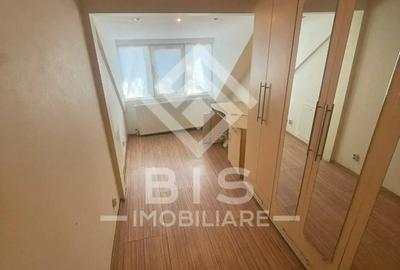 Apartament 4 camere scara interioara - 17