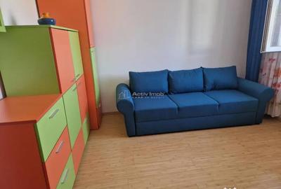 Apartament cu 2 camere decomandat în Confecții