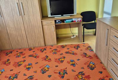 Apartament cu 3 camere decomandat în Trei Stejari - 2