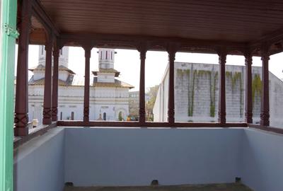 Casă cu 4 camere în Tomis II - 7