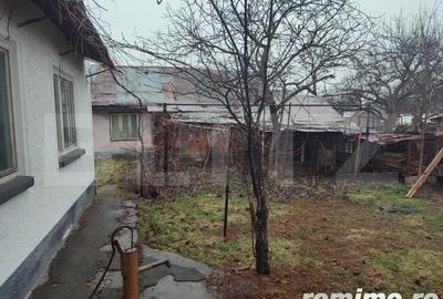 Casă cu 3 camere cu Teren 1500 Mp în Rădăuți - 3