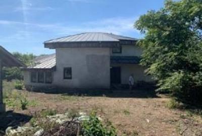 Casa deosebita circulara, teren 2418mp, la malul lacului, Bosneagu - 2