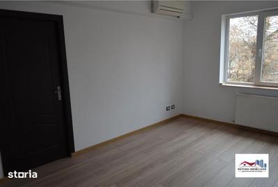 Spațiu comercial, de 45 mp, în Ultracentral - 5