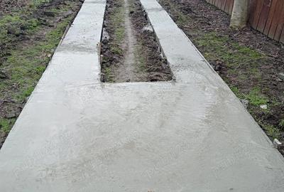 Vand casa la Smirna. PRE? FIX 17.000 EURO - 2