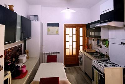 Casă cu 3 camere cu Teren 300 Mp în Central - 9