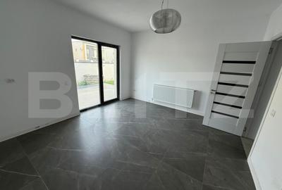 Casă cu 5 camere cu Teren 371 Mp în Central - 7
