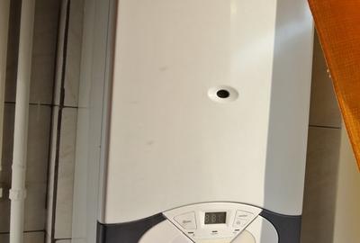 3 camere UltraCentral , mobilat / utilat , finisaje moderne ! 3 camere UltraCentral , mobilat / utilat , finisaje moderne ! - 17