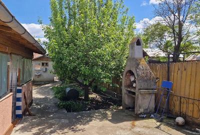 Casă cu Teren 1045 Mp în Ciorani - 3