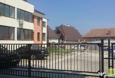 Apartament cu 2 camere decomandat în Tomis Nord - 15