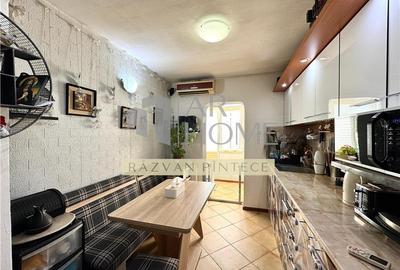 Vanzare apartament 3 camere, decomandat, centrala termica, Republicii-Caraiman, - 8