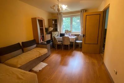 REA1022884 Apartament 4 camere I Tei. - 1