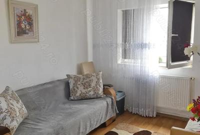 Apartament de vanzare - 4