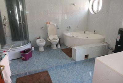 Apartament 3 camere foarte spatios, bloc tip asocia?ie, central - zona Pia?a Romana Apartament 3 camere foarte spatios, bloc tip asocia?ie, central - zona Pia?a Romana - 7