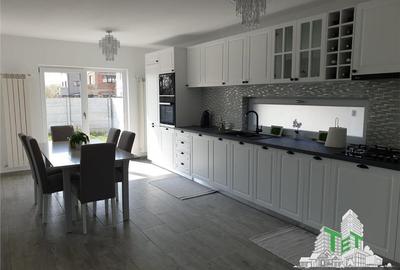 Vila lux 4 camere incalzire pardoseala cu terasa mare langa Soseaua de Centura - 14