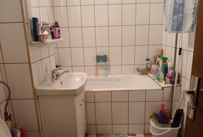 Apartament cu 2 camere decomandat în Obor - 3