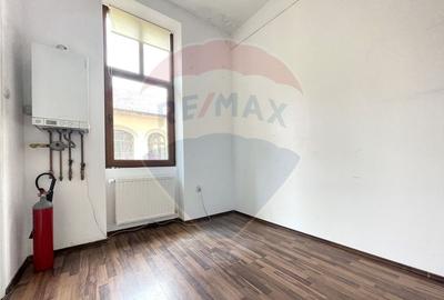 Spatiu de birouri, 3 incaperi, 69 mp, Palatul Blau Ullmann Spatiu de birouri, 3 incaperi, 69 mp, Palatul Blau Ullmann - 10