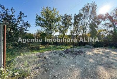 Teren de 942 mp, în Vulcan