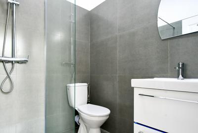 B-dul. Mamaia Lake View - Garsoniera mobilata-utilata COMISI - 17