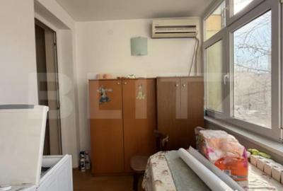 Apartament cu 4 camere semidecomandat în Calea Severinului