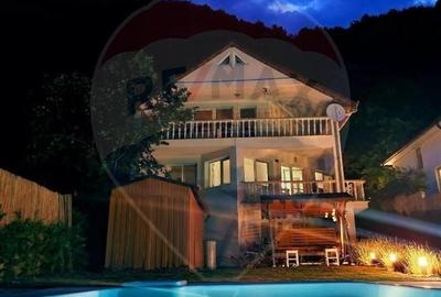 Casă individuală cu 7 camere cu Piscina în Valea Mănăstirii - 1