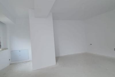 Apartament cu 3 camere în Eminescu - 16